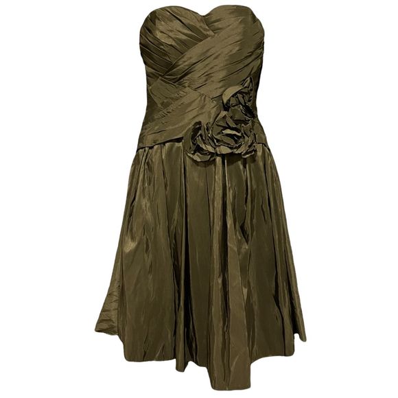 Black Ruched Sleeveless Cocktail Dress w/ Roses Women’s Size 6